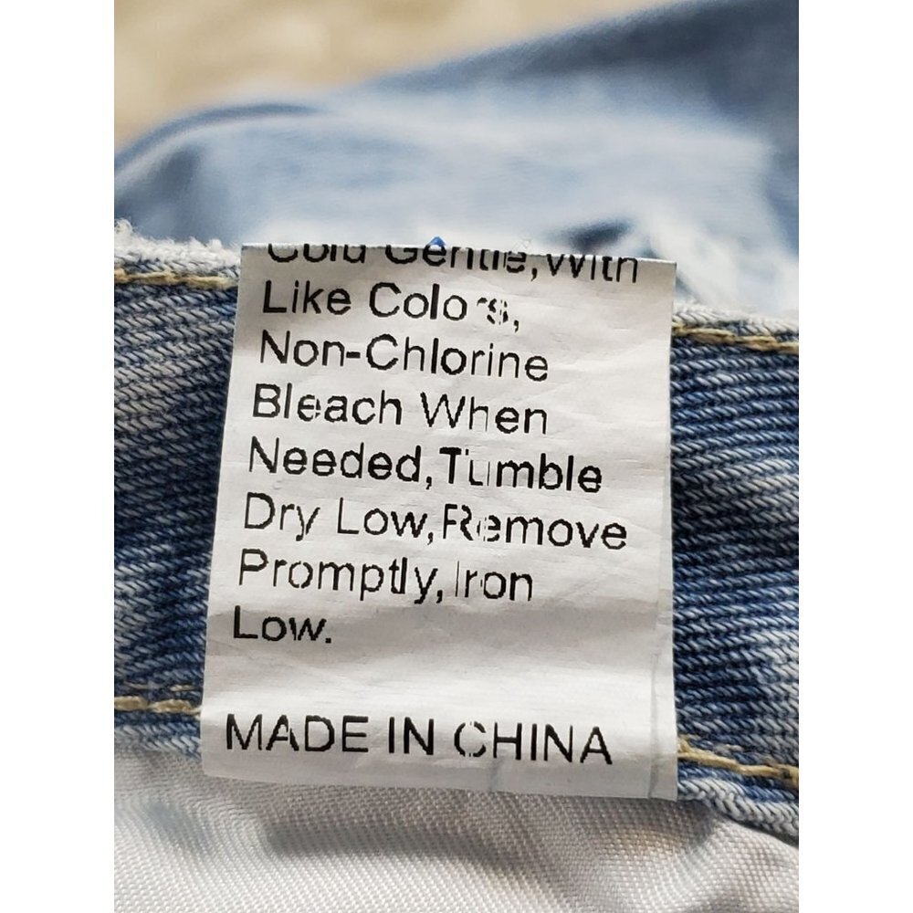 Shein Large 8/10 Crescent Shaped Distressing Light Wash Jeans Blue - Picture 8 of 9